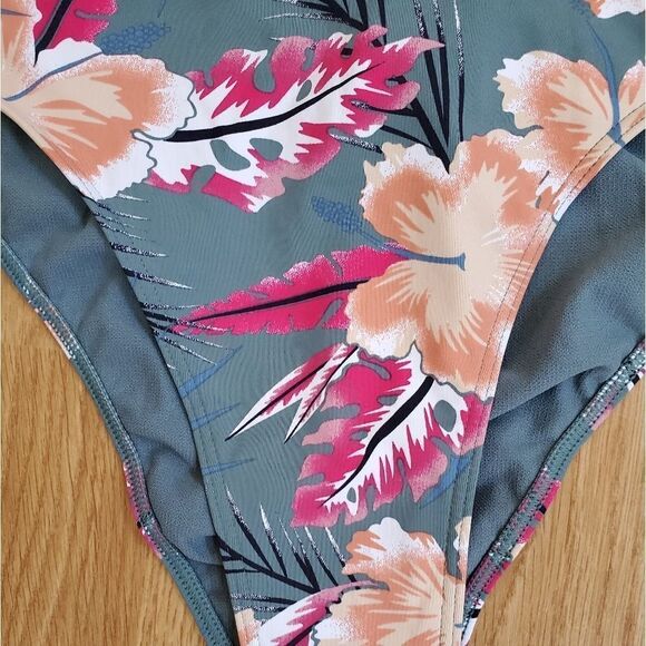 Roxy Juniors' Floral-Print High-Leg Bikini Bottoms - Picture 7 of 13